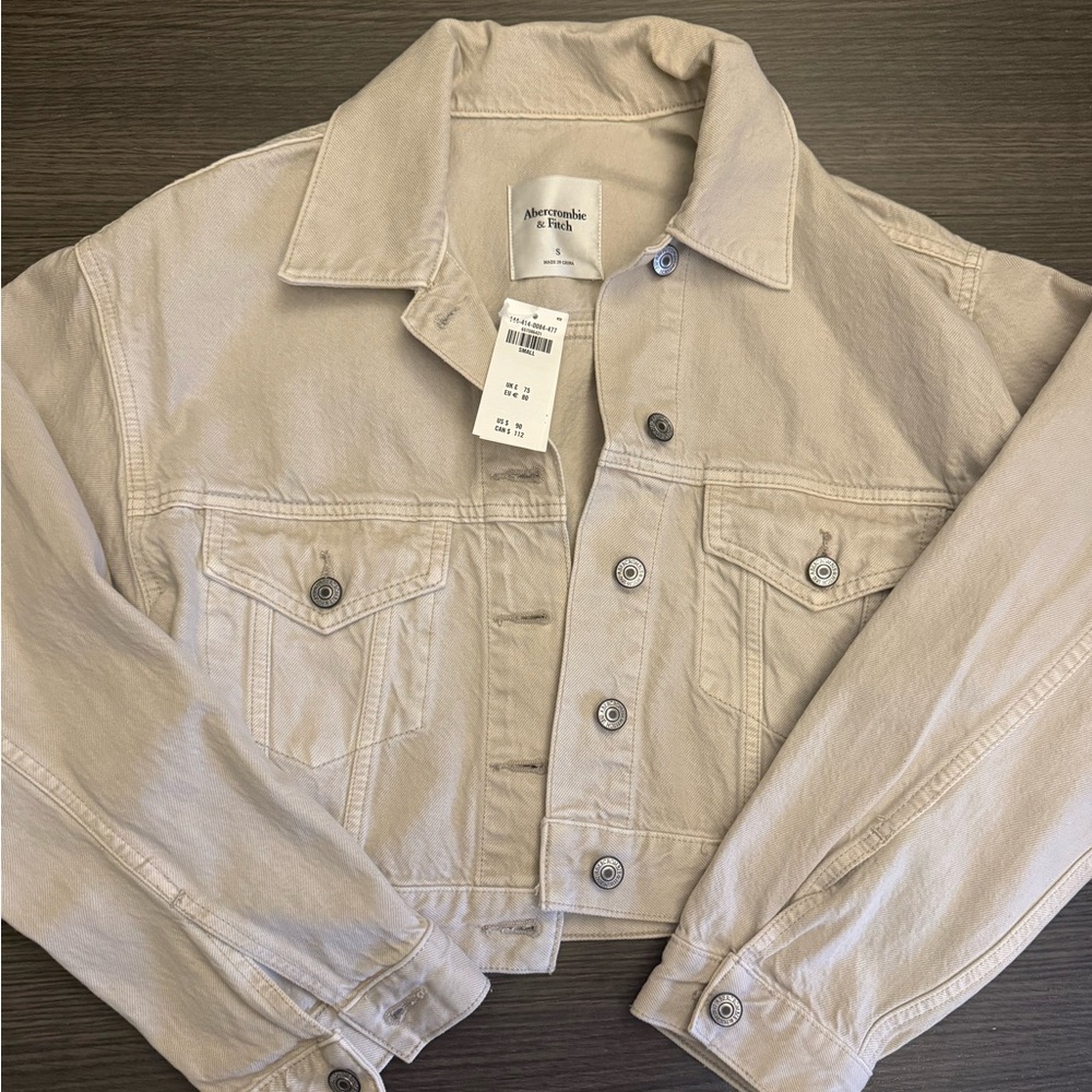 NWT. Abercrombie & Fitch Beige Cropped Jacket new with tags.